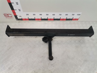прицепное устройство (фаркоп) Nissan Pick-Up D22 2000, 2.5 л., МКПП, пикап