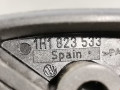 захватный крюк капота Skoda Octavia 1 поколение (A4) [рестайлинг] 2003, 1.6 л., МКПП, хетчбэк 5 дв., 1H1823533 - фото №4
