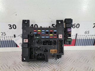 блок реле Mitsubishi Outlander 2 поколение 2007, 2.0 л., МКПП, внедорожник 5 дв., 8637A340