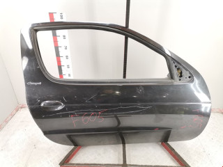 дверь передняя правая Renault Megane 1 поколение [рестайлинг] 2002, 1.9 л., МКПП, хетчбэк 3 дв., 7751467870