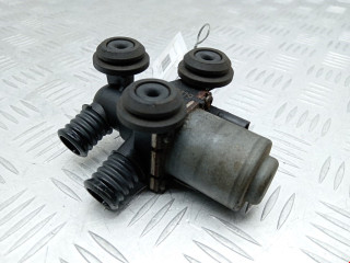 кран отопителя (печки) BMW 3 серия E46 2000, 2.5 л., МКПП, седан, 64118369805