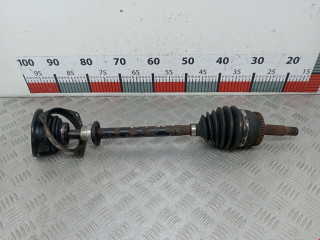 полуось передняя левая (приводной вал, ШРУС) Volvo S40 1 поколение 1999, 1.8 л., МКПП, универсал, 8601679