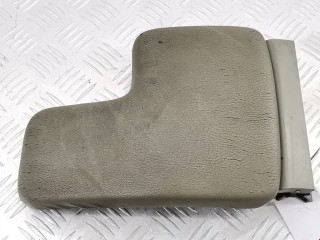 подлокотник Alfa Romeo 159 1 поколение 2006, 1.9 л., МКПП, универсал, 156065430