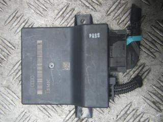 блок комфорта Audi A6 4F/C6 [рестайлинг] 2008, 2.7 л., АКПП, универсал, 4F0907468D