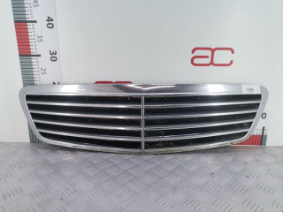 решетка радиатора Mercedes-Benz S-Класс W220 2001, 3.2 л., АКПП, седан, A22088003839040
