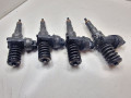 форсунка Volkswagen Golf 5 поколение 2007, 1.9 л., TDi, дизель, МКПП, передний привод, 038130073BN, 0414720313 - фото №2