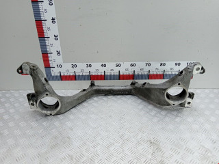 балка под радиатор Volkswagen Touareg 1 поколение 2005, 5.0 л., АКПП, внедорожник 5 дв., 7L6199207B