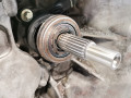 КПП механическая (МКПП) Renault Scenic 2 поколение 2004, 2.0 л., МКПП, минивэн, 7701717850 - фото №2
