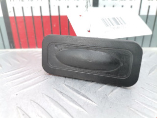 ручка крышки багажника Renault Scenic 2 поколение 2004, 1.5 л., МКПП, минивэн, 8200076256