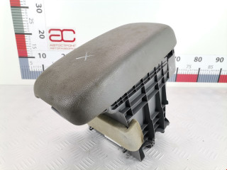 подлокотник Mazda 6 GG 2002, 1.8 л., МКПП, хетчбэк 5 дв., GJ6A64450B72