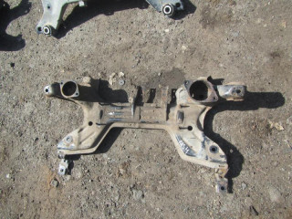 балка подвески передняя (подрамник) Volkswagen Passat B4 1996, 1.8 л.