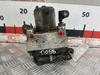 блок ABS Audi A4 B5 1996, 1.6 л., МКПП, седан, 8D0614111A