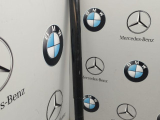амортизатор крышки багажника (3-5 двери) BMW 2023, 2.0 л., дизель, 9482789