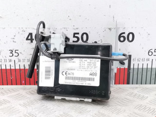 блок комфорта Kia Ceed 2 поколение 2012, 1.6 л., МКПП, универсал, 95400A2880