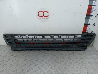 заглушка (решетка) в бампер Volkswagen Golf 7 поколение 2015, 5G0853677