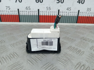 кнопка стеклоподъемника Mazda 5 CR 2005, 2.0 л., МКПП, минивэн, CC3366380A