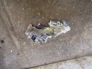 замок двери задней левой Nissan Almera N16 2002, МКПП, 825538M760