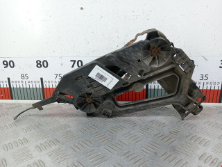 крепление фары правой Skoda Octavia 2 поколение (A5) 2007, 2.0 л., МКПП, хетчбэк 5 дв., 1Z0941340