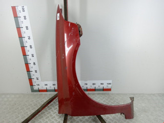 крыло переднее правое Renault Laguna 2 поколение 2001, 1.6 л., МКПП, хетчбэк 5 дв., 8201094795