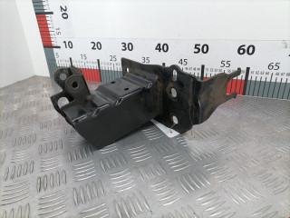 кронштейн заднего бампера Audi Q7 4L 2007, 3.0 л., АКПП, внедорожник 5 дв.
