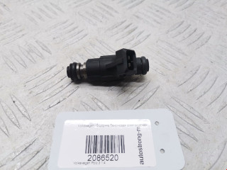 форсунка Volkswagen Polo 3 поколение 1996, 1.4 л., МКПП, хетчбэк 3 дв., 030906031E