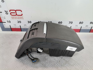 подлокотник Volkswagen Phaeton 1 поколение 2008, 3.0 л., АКПП, седан, 3D0864209E