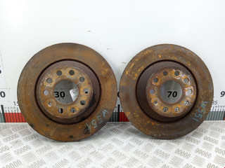 диск тормозной задний Audi A6 4F/C6 2006, 3.0 л., вариатор, универсал, 4F0615601E