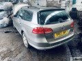 магнитола Volkswagen Passat B7 2011, 2.0 л., МКПП, универсал, 1K0057186AP - фото №15