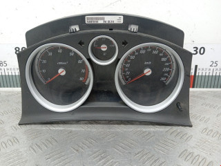 щиток приборов (приборная панель) Opel Astra H 2006, 1.6 л., МКПП, хетчбэк 3 дв., 24468701