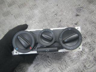 блок управления печки / климат-контроля Volkswagen Golf 3 поколение 2000, 1J0820045F