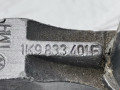 петля двери Volkswagen Golf 6 поколение 2011, 1.2 л., МКПП, хетчбэк 5 дв., 1K9833401E - фото №4