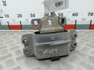 подушка крепления КПП Volkswagen Caddy 3 поколение 2008, 1.9 л., АКПП, фургон, 1K0199555Q