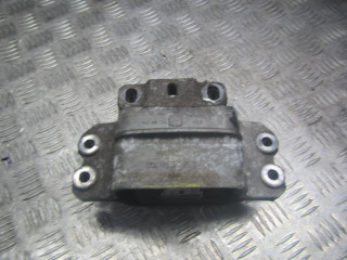 подушка крепления КПП Volkswagen Touran 1 поколение 2004, 1.9 л., 1K0199555N