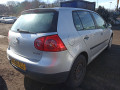 клапан фазорегулятора Volkswagen Golf 5 поколение 2005, 1.6 л., АКПП, хетчбэк 5 дв. - фото №5