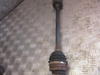 полуось передняя правая (приводной вал, ШРУС) Toyota Yaris P1 2002, 1.4 л., АКПП, хетчбэк 5 дв., P26080577