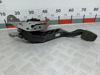 педаль сцепления Mazda CX-5 1 поколение KE 2012, 2.2 л., МКПП, внедорожник 5 дв.