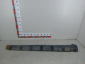 накладка на порог внутренняя Renault Duster 1 поколение 2012, 2.0 л., МКПП, внедорожник 5 дв. - фото №3
