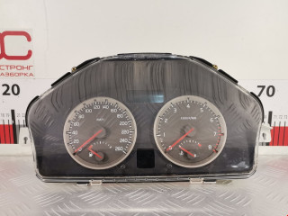 щиток приборов (приборная панель) Volvo V50 1 поколение 2004, 2.4 л., МКПП, универсал, 8602844