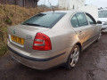 кулиса Skoda Octavia 2 поколение (A5) 2005, 2.0 л., МКПП, хетчбэк 5 дв., 1K0711112 - фото №11