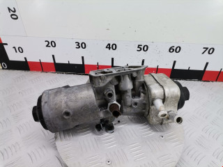 корпус масляного фильтра Volkswagen Passat B6 2007, 1.9 л., МКПП, седан, 045115389H