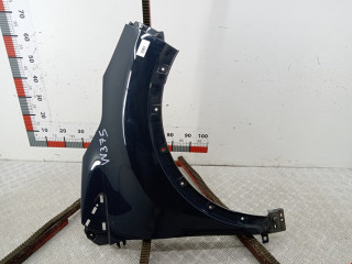 крыло переднее правое Renault Captur 1 поколение 2013, 0.9 л., МКПП, внедорожник 5 дв., 631005737R