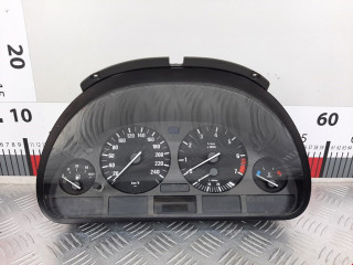 щиток приборов (приборная панель) BMW 5 серия E39 1997, 2.0 л., МКПП, седан, 62118375900
