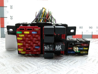 блок предохранителей Rover 25 1 поколение R3 2003, 1.4 л., МКПП, хетчбэк 5 дв.