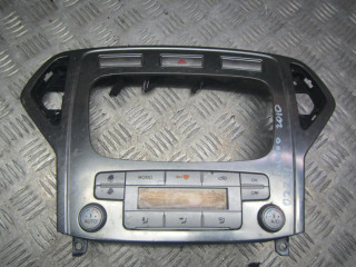 блок управления печки / климат-контроля Ford Mondeo 4 поколение 2010, 2.0 л., АКПП, универсал, 7S7T18C612AH