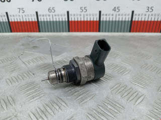 pегулятор давления топлива Volkswagen Passat B6 2008, 2.0 л., МКПП, универсал, 057130764H