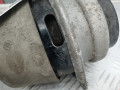 подушка крепления двигателя Volkswagen Touareg 1 поколение 2004, 3.2 л., АКПП, внедорожник 5 дв., 7L6199131A - фото №3