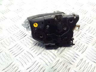 замок двери передней левой Volkswagen Passat B7 2012, 2.0 л., МКПП, седан, 3C2837015A