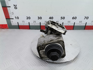 корпус масляного фильтра Volkswagen Passat B6 2009, 2.0 л., МКПП, седан, 045115389H