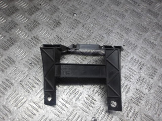 крепление фары левой Volkswagen Transporter T5 2007, 2.5 л., МКПП, микроавтобус, 1301329421
