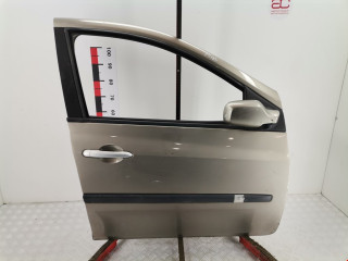 дверь передняя правая Renault Clio 3 поколение 2007, 1.5 л., МКПП, универсал, 7751479113